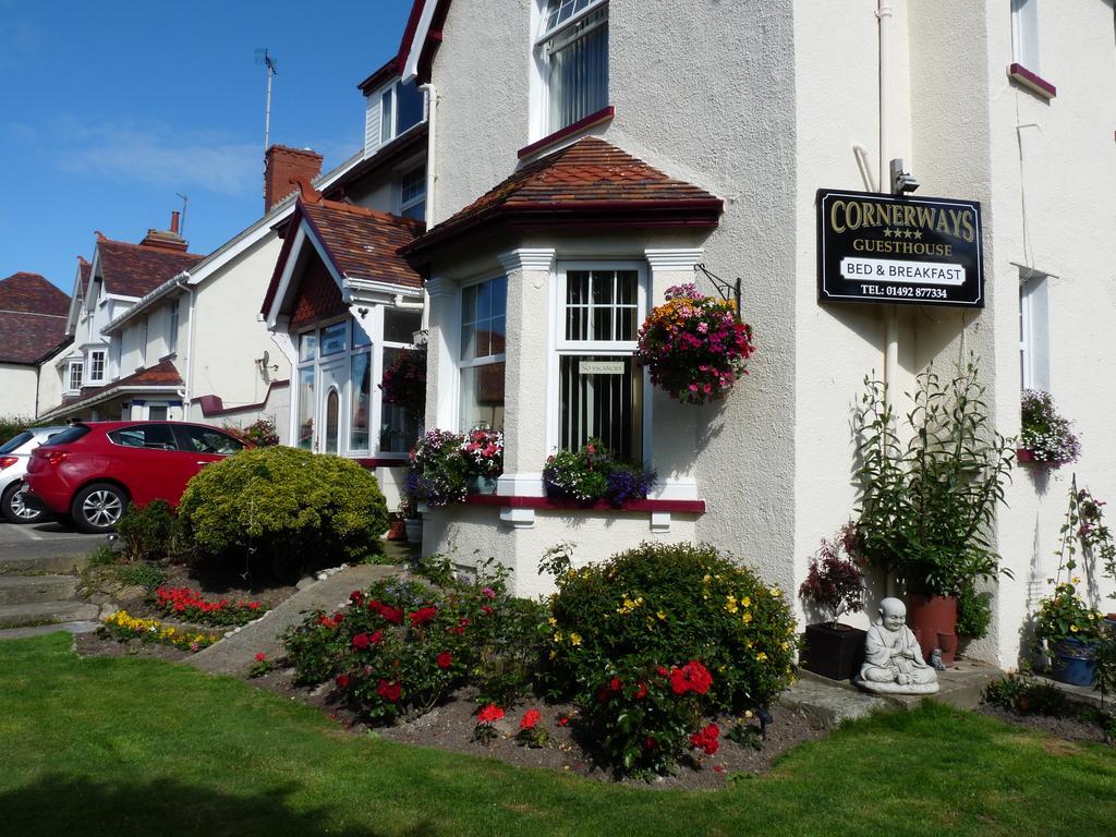 Cornerways Guest House 랜디드노 외부 사진