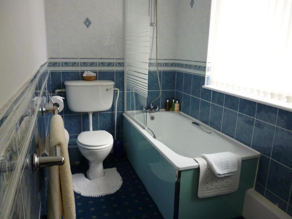 Cornerways Guest House 랜디드노 객실 사진